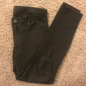 Kut from the Kloth Mia Toothpick Skinny